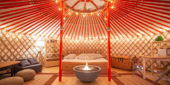 Netradičné ubytovanie v originálnej mongolskej jurte pod Kriváňom so saunou a raňajkami/Vavrišovo