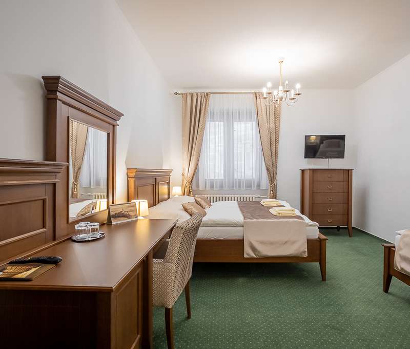 Štandardná izba na Smolenickom zámku