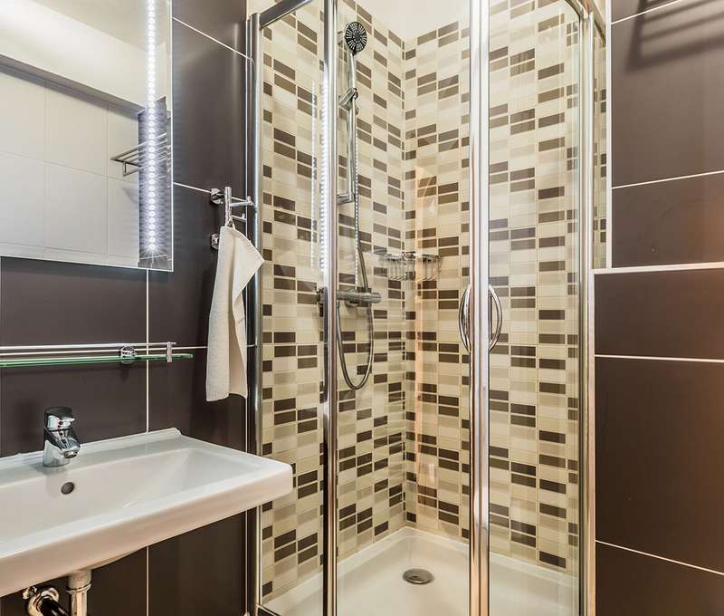 Ubytovanie  v 28 moderne zariadených, dvojlôžkových apartmánoch v 3 kategóriách