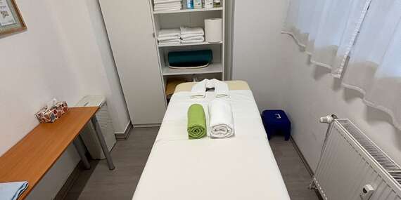 Rôzne druhy masáží chrbta, šije, celotelové aj reflexná masáž chodidiel v salóne Feri/Bratislava - Petržalka