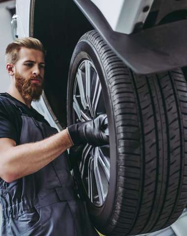 Kompletné prezutie alebo výmena kolies aj s vyvážením v autoservise BT