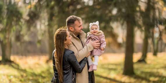 Exteriérové rodinné fotografovanie, fotenie detí, rande foto, fotenie svadobného dňa/Prešov