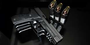 Brokové a guľové zbrane – strelecké balíčky na Strelnici Zohor