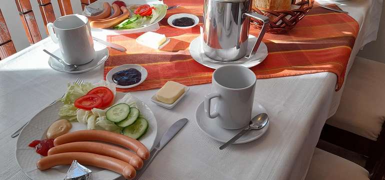 Kontinentálne raňajky počas celej doby pobytu