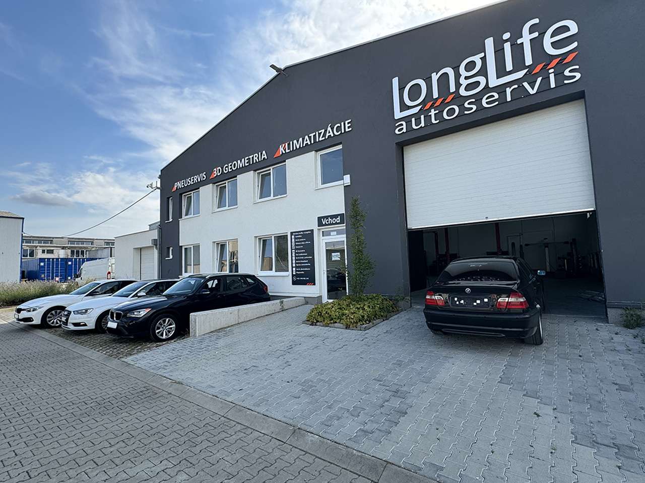 Výmena oleja a filtrov v autoservise LongLife