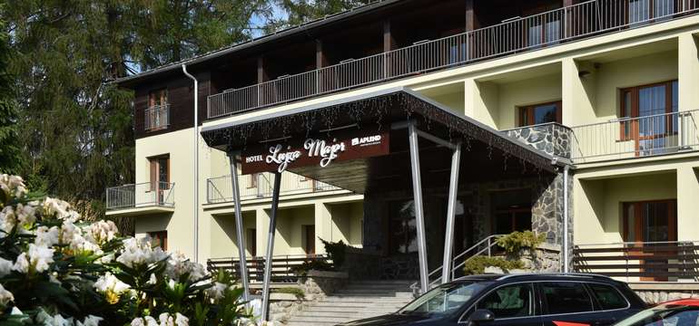 Nově zrekonstruovaný APLEND Hotel Lujza Major*** v centru Tatranské Lomnice