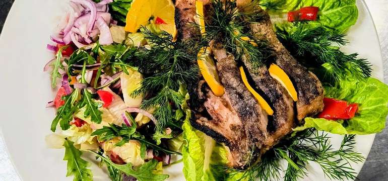 Gastronómia v hneď vedľa stojacej Gospoda Polska Kolibecka