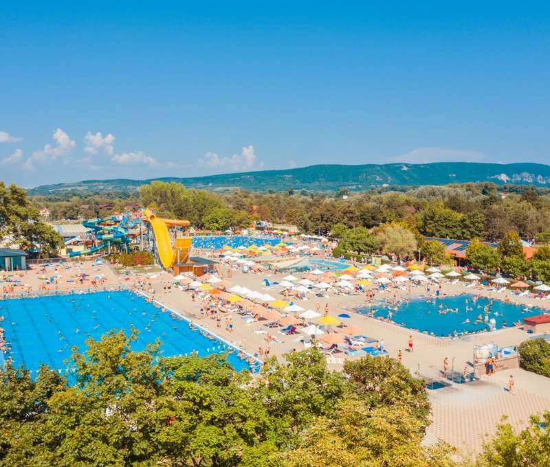 Vonkajšie bazény vo Wellness Hotel Thermal***