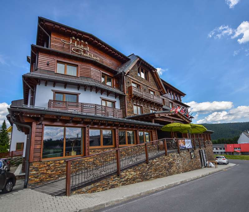 Dovolenka na Donovaloch v 4* hoteli Galileo s wellness
