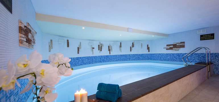 Horúce wellness a noc s raňajkami pre dvoch vo WX Hoteli*** v Bratislave