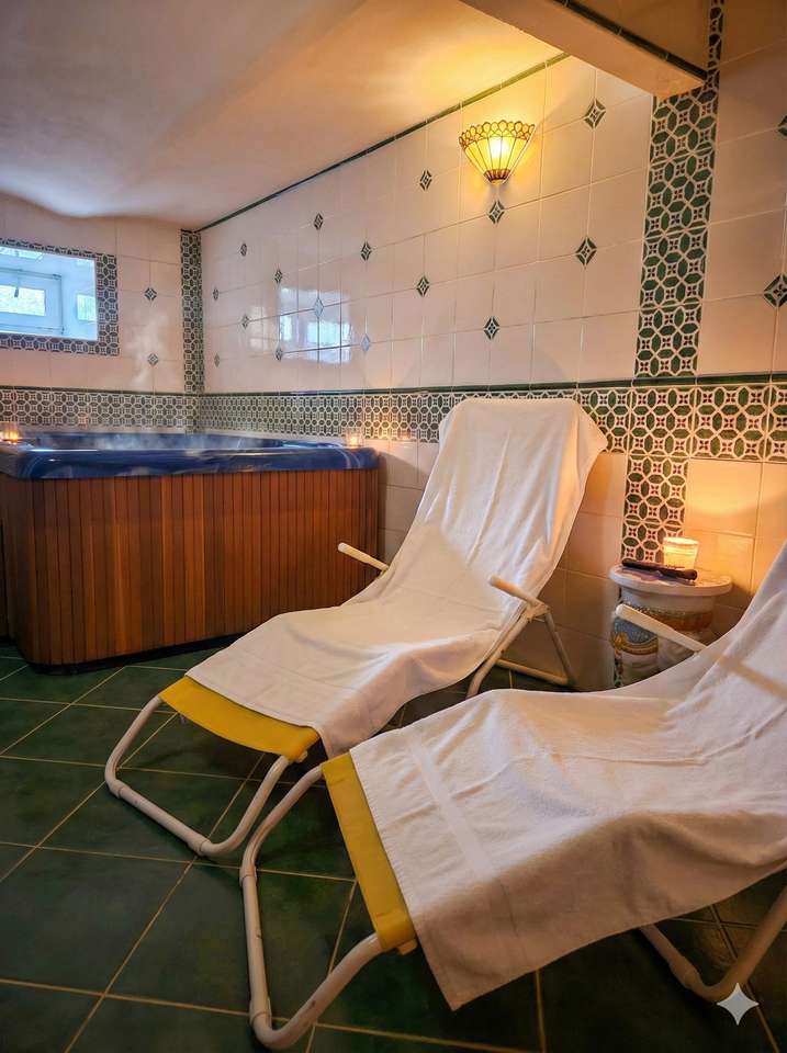 Penzión Encián s wellness v Tatranskej Lomnici s výhľadom na štíty, len 200 m od lanovky