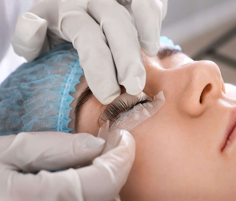 Lash lifting a Lash botox pre dlhšie a hustejšie mihalnice 