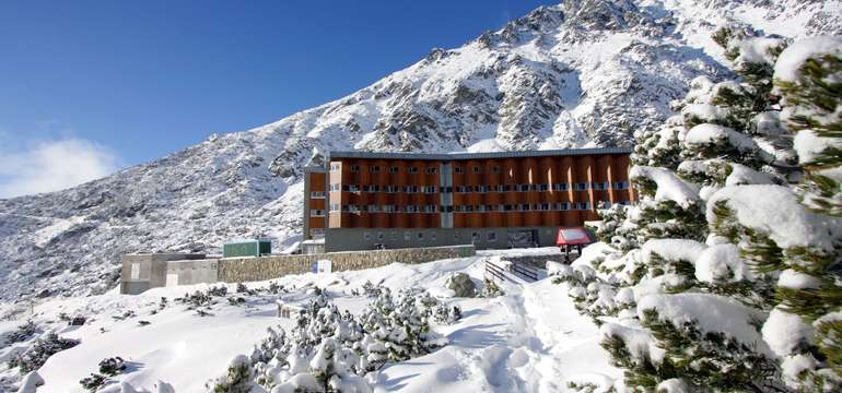Horský hotel Sliezsky dom je najvyššie položený hotel s komplexnou vybavenosťou na Slovensku