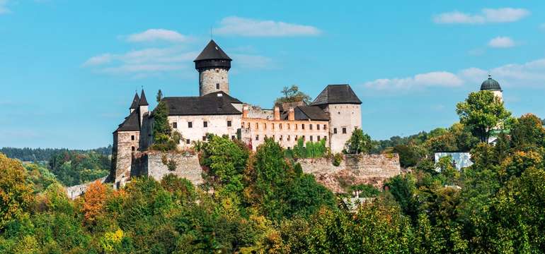 Výlet si můžete naplánovat i na hrad Sovinec