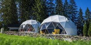 Mountain Glamp s privátnou vonkajšou vírivkou a raňajkami