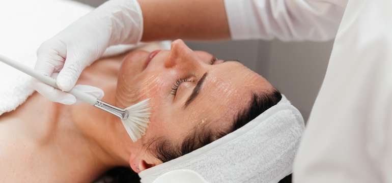 Hĺbkové čistenie alebo intenzívna hydratácia pleti v Mishell Beauty Klinike