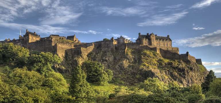 Spoznajte Edinburgh letecky z Bratislavy na 5 dní s ubytovaním