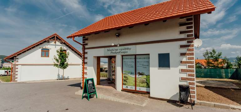 Predajňa priamo v areáli Masarykov dvor s regionálnymi produktami