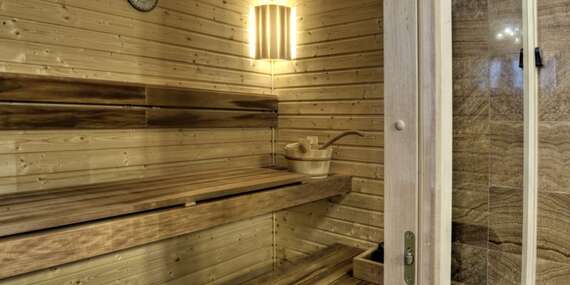 Mountain Resort Chalets pre 4 dospelé osoby a 4 deti uprostred Belianskych Tatier so saunou a jacuzzi na terase/Belianske Tatry - Ždiar