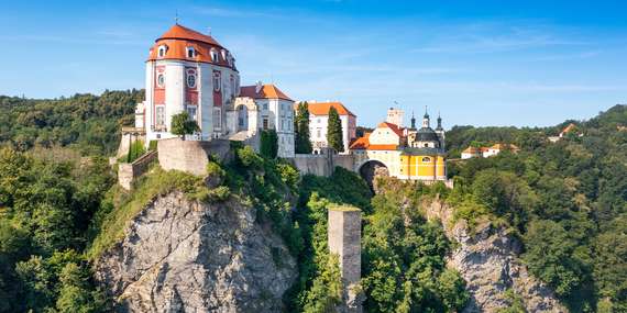 Za hradmi a vínom na južnú Moravu: Bítov, Vranov aj Znojmo - zájazd na 1 noc s raňajkami/Česko - Znojmo