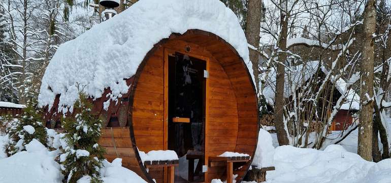 Vonkajšia vírivka a sauna