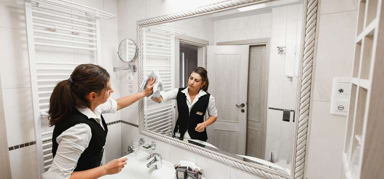 RESIDENCE HOTEL & CLUB