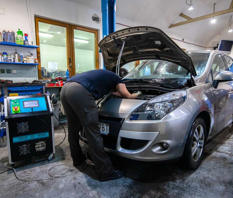 Dekarbonizácia motora - vám zníži spotrebu, emisie, hlučnosť + dezinfekcia klimatizácie ozónom