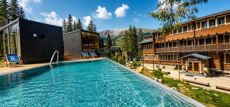 Hotel Björnson v Jasnej s novým exteriérovým wellness