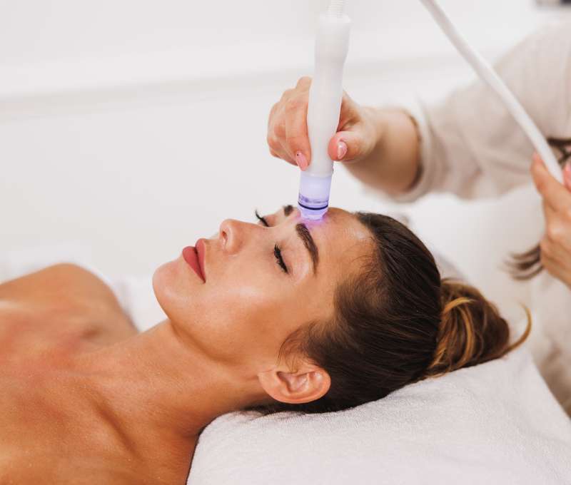 Ošetrenie Hydrafacial pre žiarivú pleť v Maya Beauty Clinic