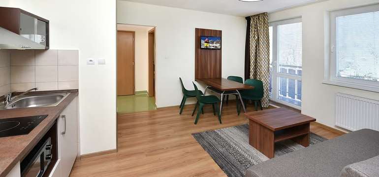 Apartmán (4+2)