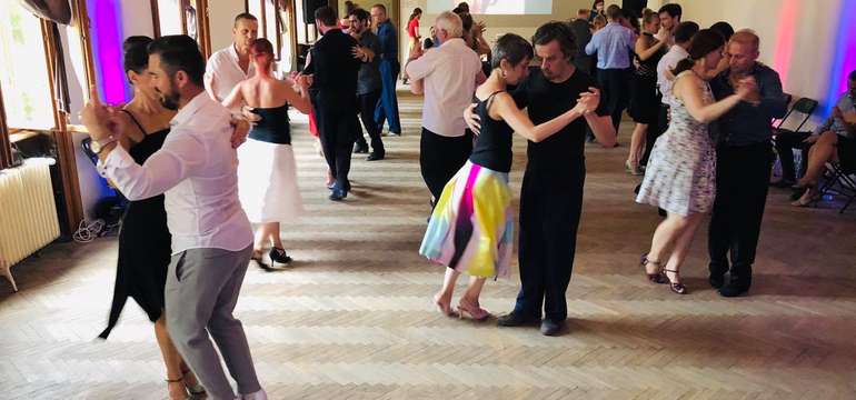 Kurz spoločenských tancov v tanečnej škole DanceArt