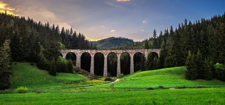 Telgártsky viadukt je od chaty Čučoriedka len 19 min. pešo alebo 3 min. autom