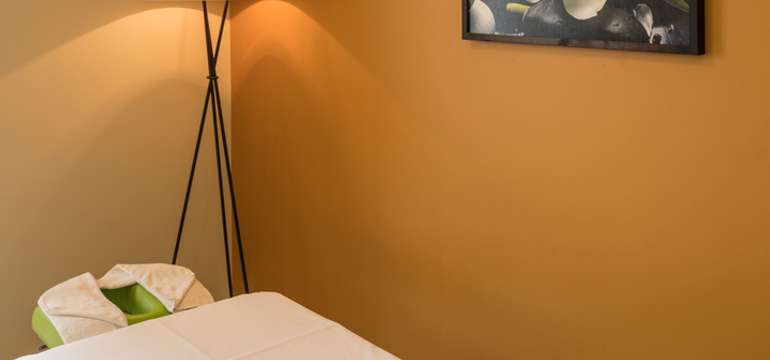 Wellness s masážou a výhľadom na Bratislavský hrad
