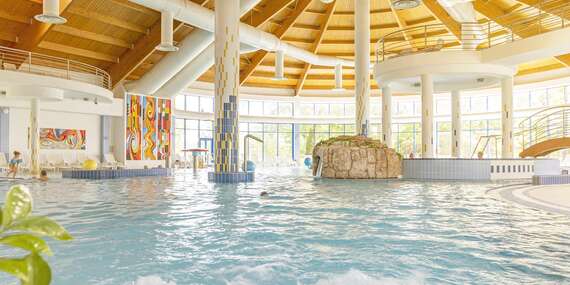 Celodenné vstupy do bazénového a saunového sveta Wellness Hotela Patince****/Patince