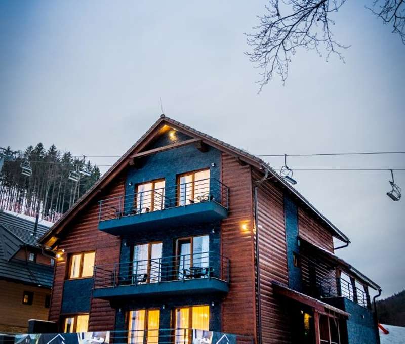 Ideálna poloha vo Valčianskej doline priamo na svahu