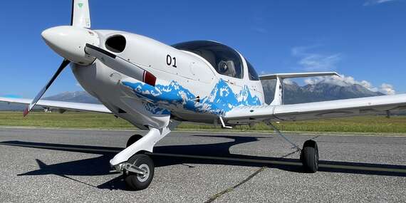 Spoznajte Slovensko z kokpitu lietadla - zážitkové lety ponad Vysoké Tatry s up2sky.aero/Poprad