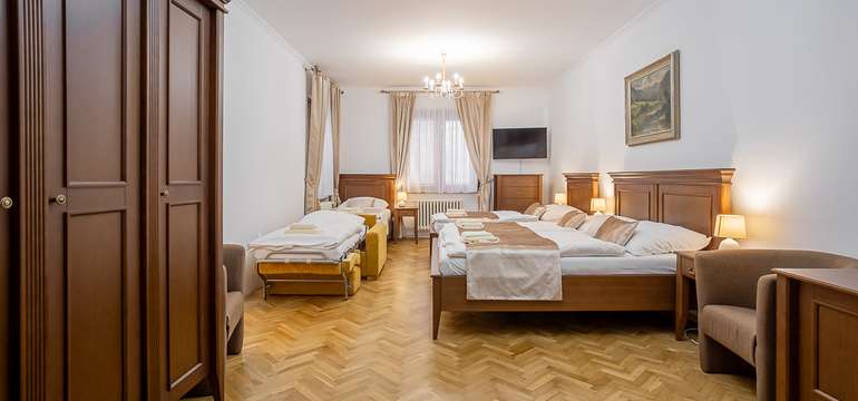 Štandardná izba na Smolenickom zámku