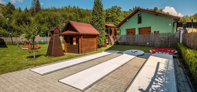 Ak budete mať chuť, môžete si zahrať minigolf či stolný tenis