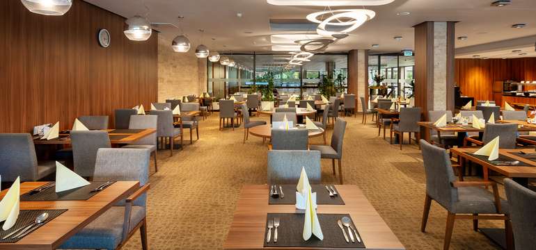 Restaurace