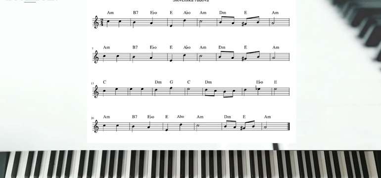 SMART PIANO - obľúbený online kurz klavíra pre začiatočníkov