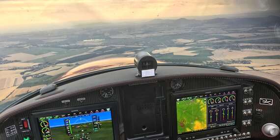 Zážitkový let na skvelom dizajnovom lietadle Bristell - aj s možnosťou pilotovania/Letisko Kvetoslavov (pri Šamoríne)