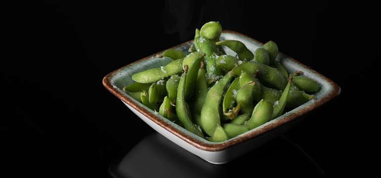 Edamame (zelené sójové boby, morská soľ)