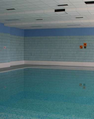 Hotel Zagreb*** má aj klasické bazény na kúpanie