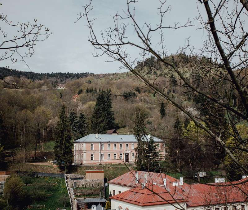 Ubytovanie v historickej budove v pokojnej časti centra