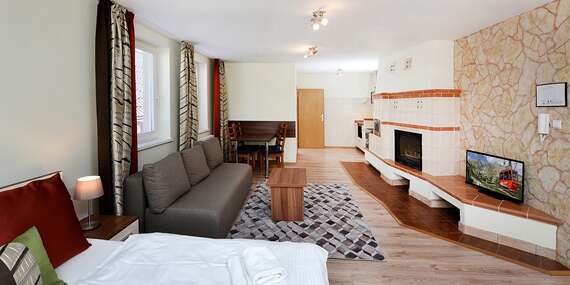 Vila Júlia*** alebo Magnólia*** pod Lomnickým štítom s raňajkami/Vysoké Tatry – Tatranská Lomnica