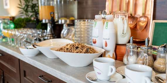 Hotel TIVOLI*** vhodný pro dospělé s výhledem na Gerlachovský štít a chutnou polopenzí/Sloveensko - Vysoké Tatry - Tatranská Polianka
