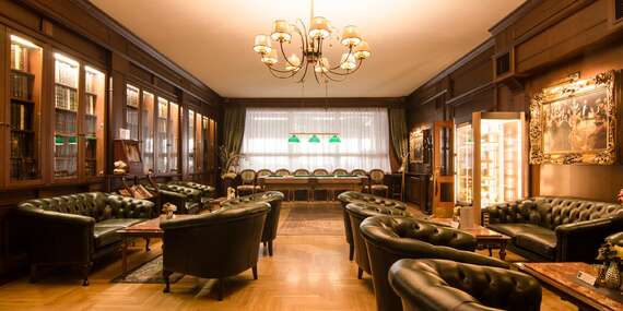 BLACK FRIDAY: Grandiózny Silvester v Grand Hoteli Sergijo Residence**** superior s programom, balíčkom masáží a wellness/Piešťany