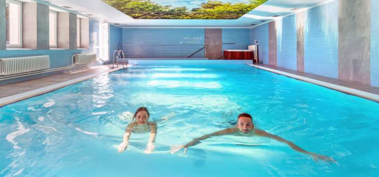 Wellness v hoteli kamzík - bazén