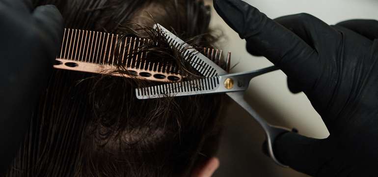 Pánsky strih, holenie britvou alebo Kombo v The Razors BarberShop na Radlinského