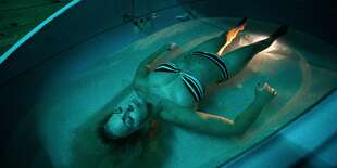 Float terapia s masážou pre 1 osobu